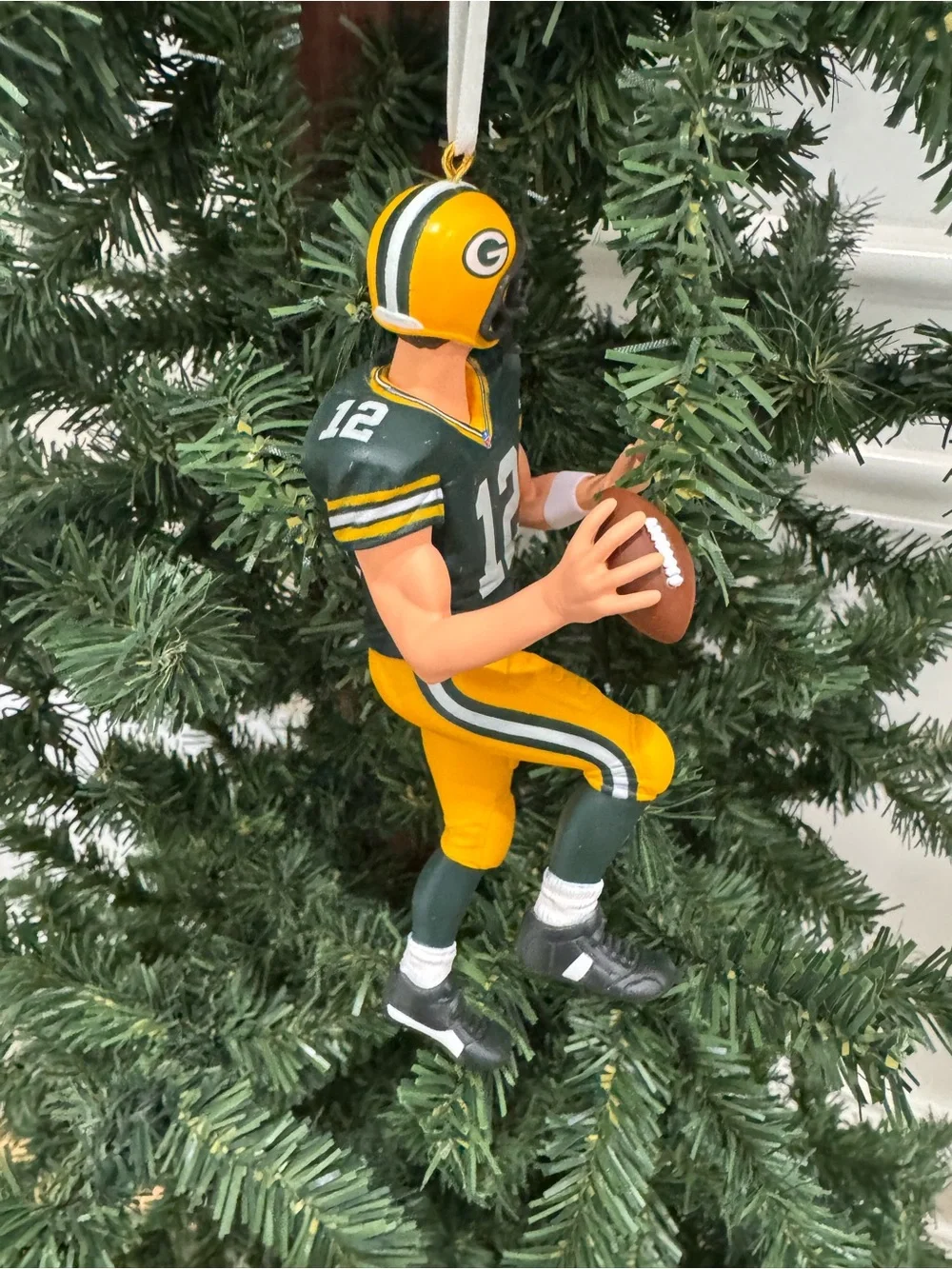 2014 Hallmark Keepsake Aaron Rodgers Green Bay Packers Football Legends Ornament